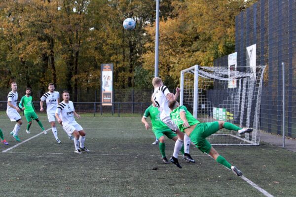 2025_11_02_budberg-esc06_05